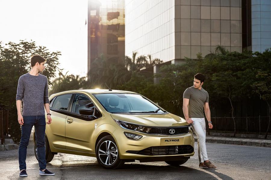  Tata Altroz 2019 года  (фото 15 из 29)